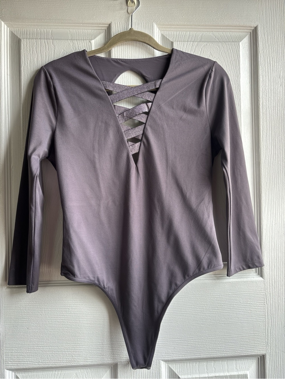 NWT/ VICTORIAS SECRET | Victoria Sport Lace-Up 3/4 Sleeve Bodysuit- Medium